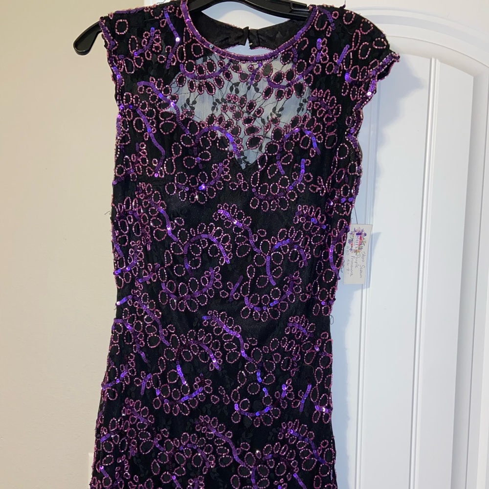 Super cute purple and black dress